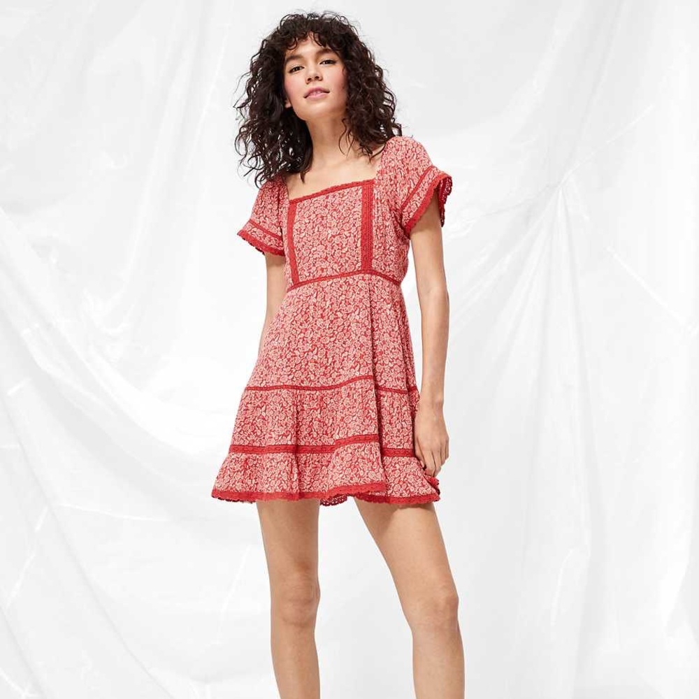 American Eagle red tiered flutter sleeve mini dress XXL